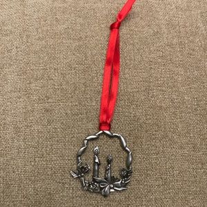 1986 Seagull Pewter Canada - Candle & Wreath Christmas Ornament